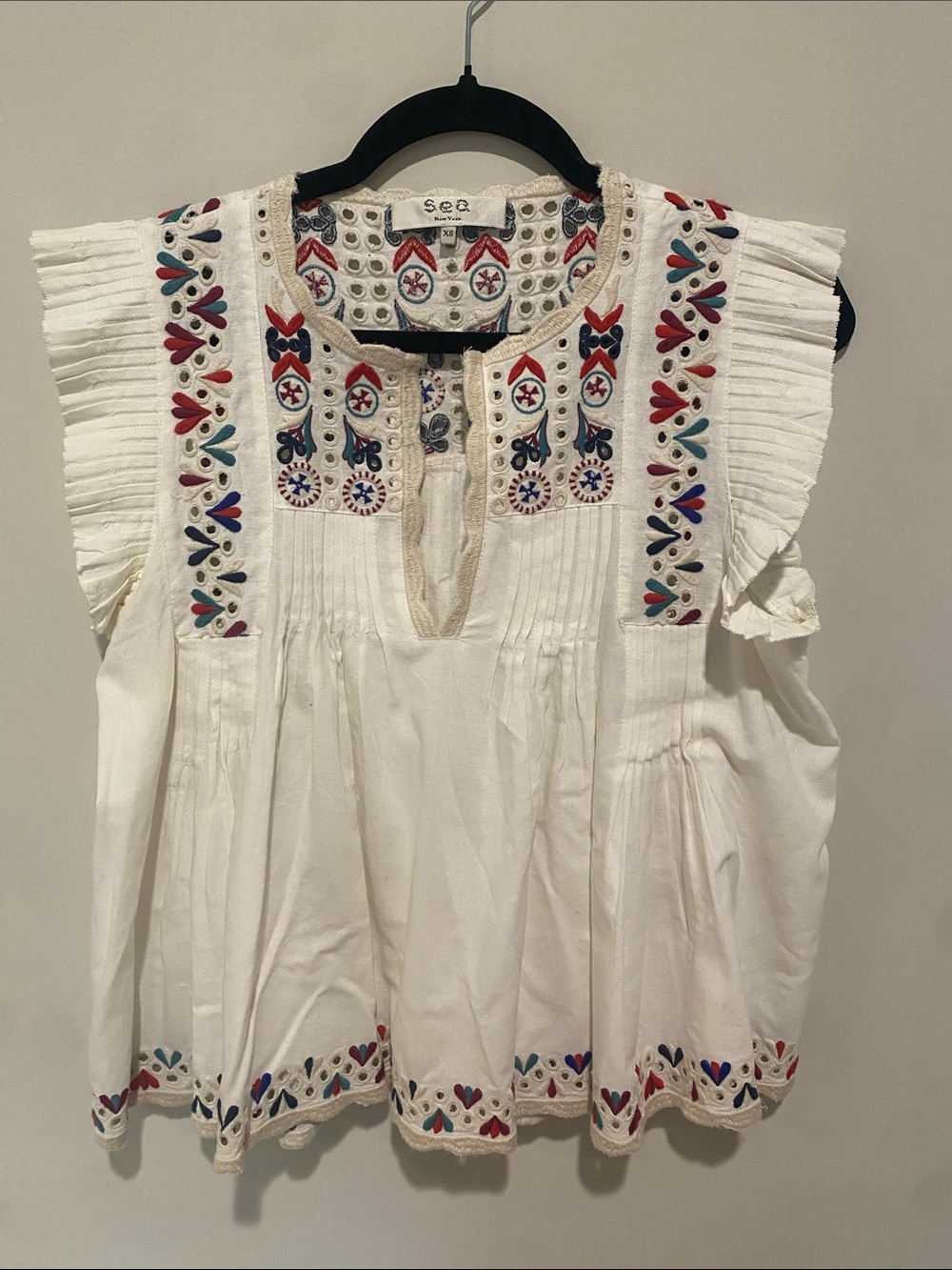 Sea White Embroidered Flutter Sleeve Cotton Alicia Tio